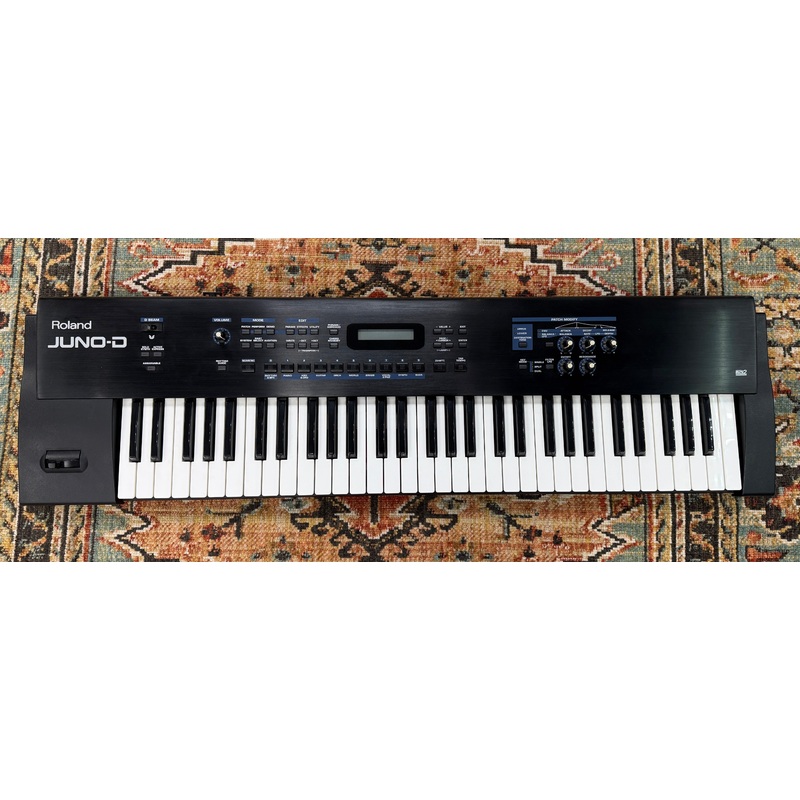 ROLAND JUNO D 61