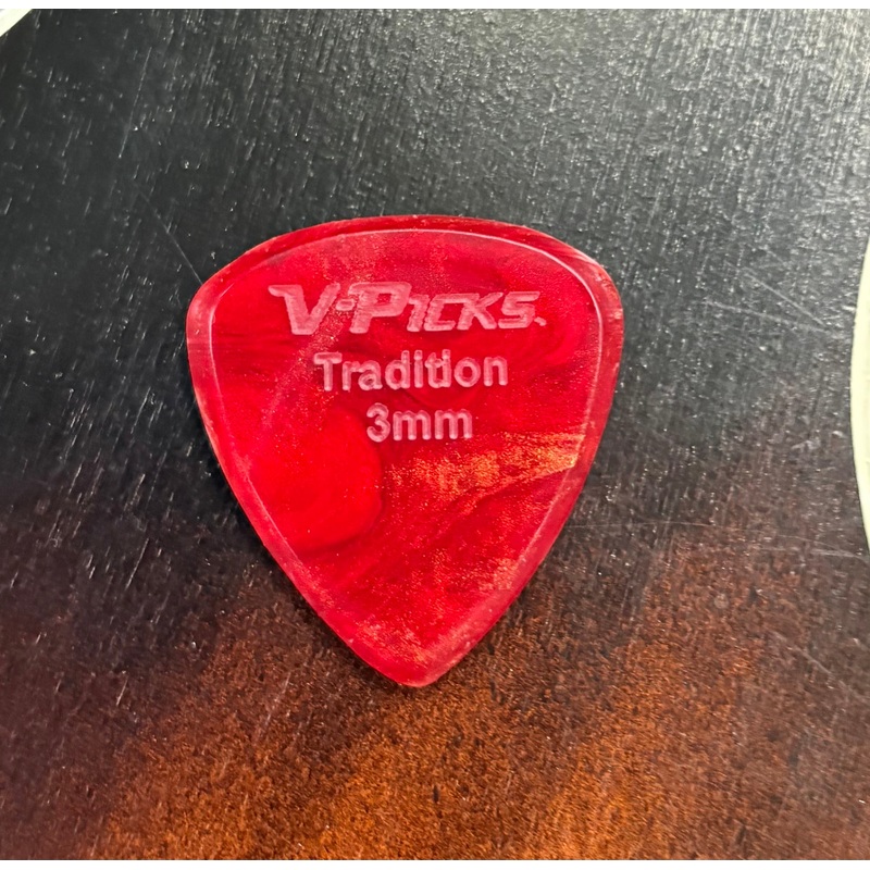V-Picks Tradition 3mm Guitar Pick Red Swirl