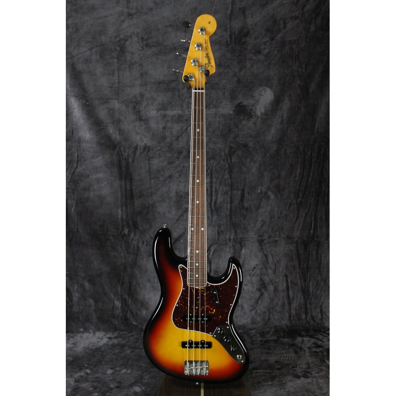 2022 Fender American Vintage II 1966 Jazz Bass