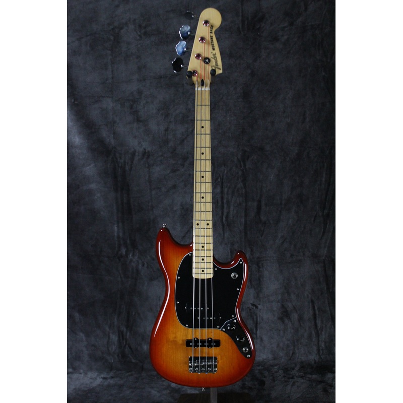 2023 Fender Mustang Player Bass