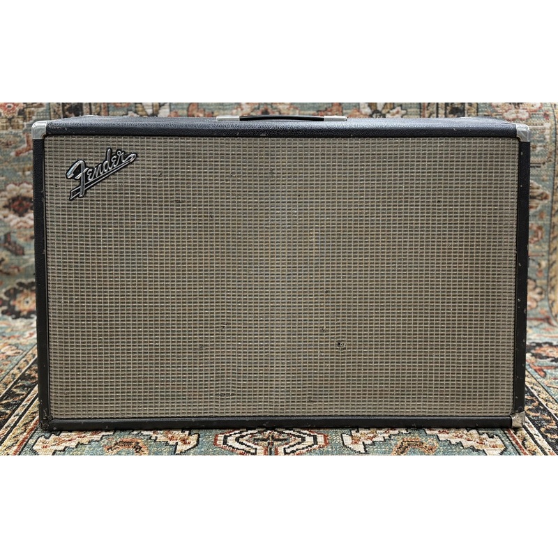 ’60s Fender 2×12 Cabinet w/ Oxford speakers