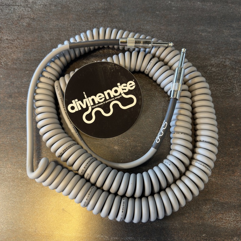 Divine Noise Curly Cable Grey 30′ ST-ST  *Free Shipping in the USA*