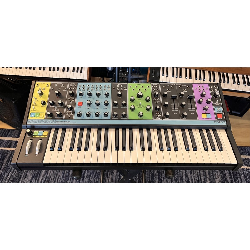 Moog Matriarch